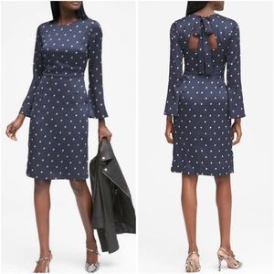 Banana Republic dress | navy pearl | size 6 | NWT
